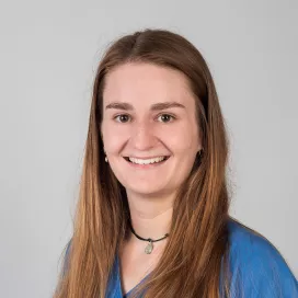 Ein Portrait von der Pflegefachfrau Livia Mehltretter