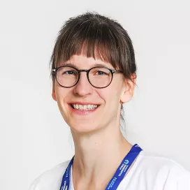 Ein Portrait von der Ärztin Svea Mühlberg